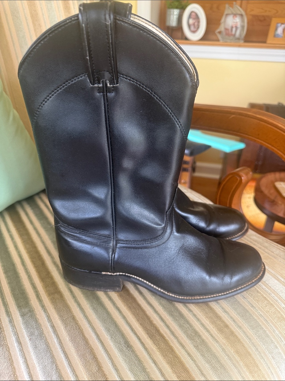 Vintage‎ Laredo Black Leather Western Cowboy Boots Women’s 8M 10.5” Shaft